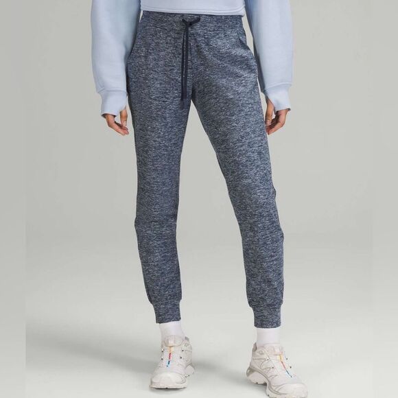 Lululemon Ready to Rulu High-Rise Fleece Jogger Size 6 - Picture 1 of 8